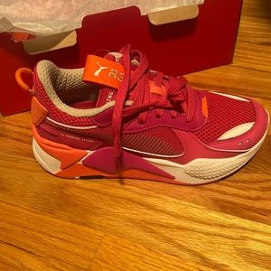 Puma women’s sneakers